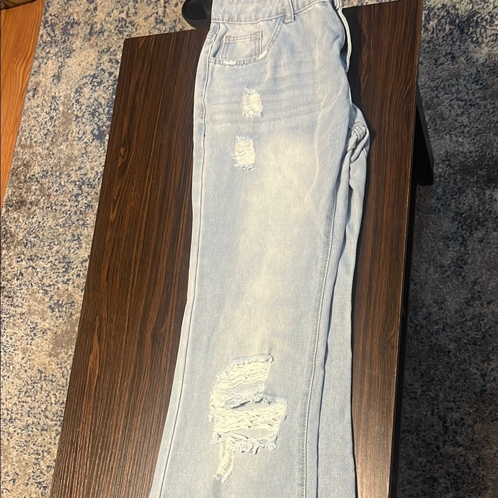 Light Blue Distressed Women's Jeans NWT